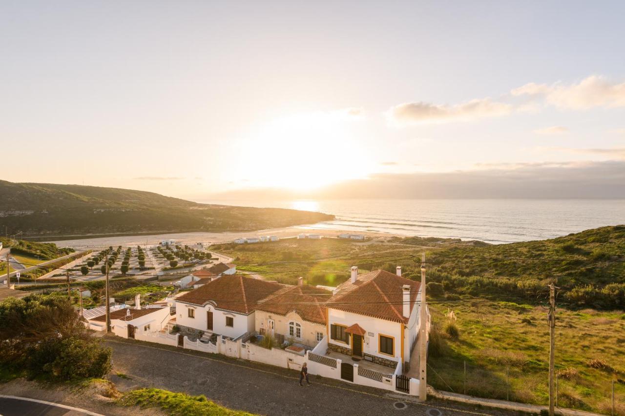 Lapoint Surf Camp Ericeira Hostel Exterior foto